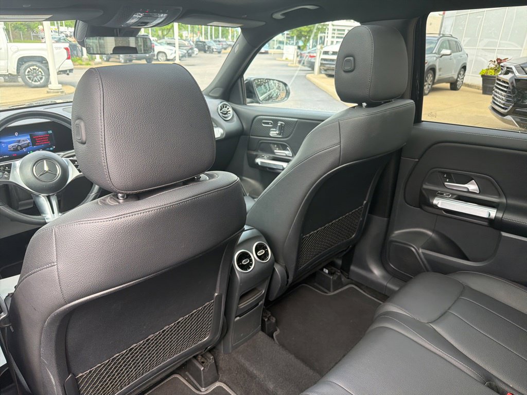 Used 2025 Mercedes-Benz GLB 250 image 15