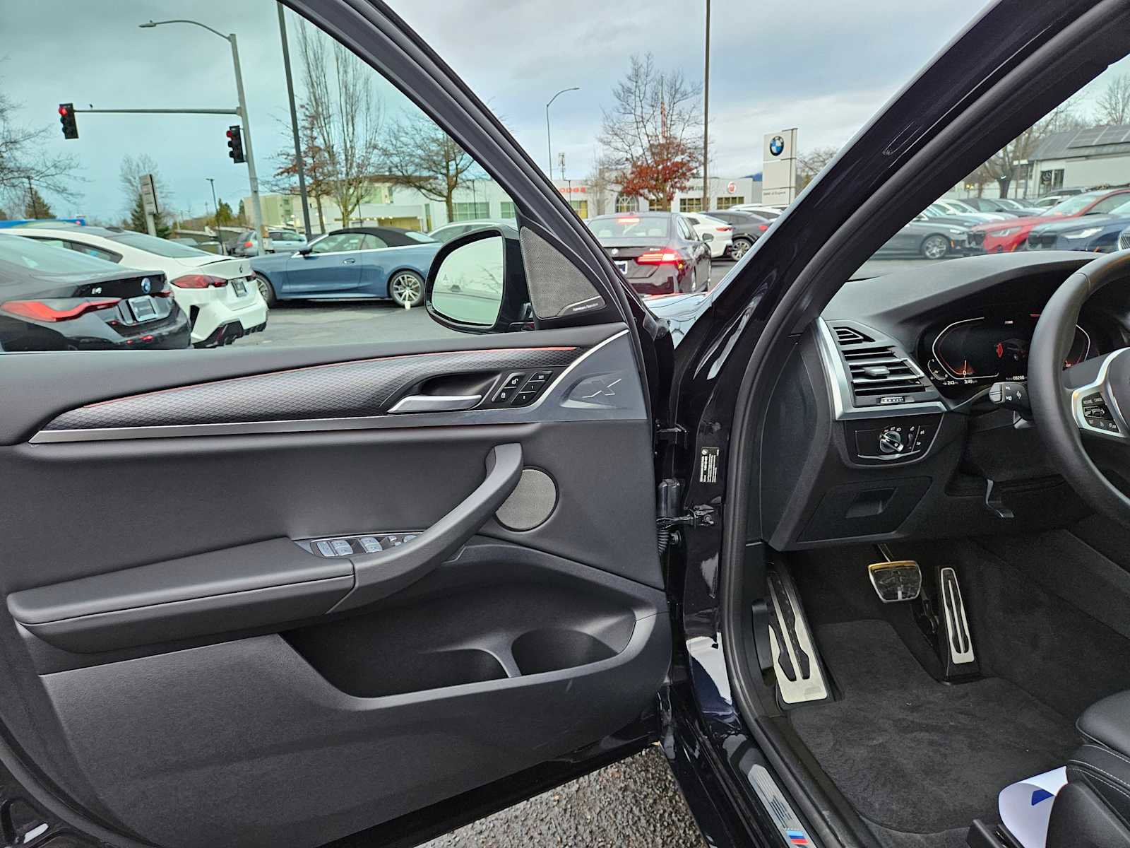 Used 2023 BMW X3 xDrive30i w/ M Sport Package image 23