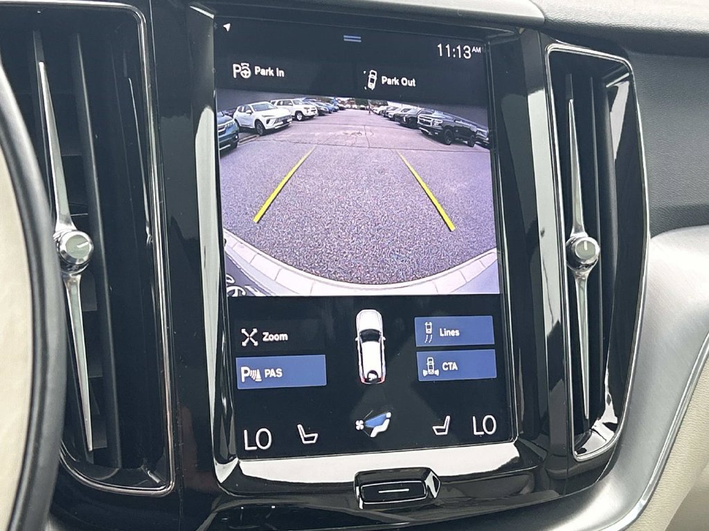 Used 2018 Volvo XC60 T6 Momentum w/ Convenience Package AWD/4WD image 19