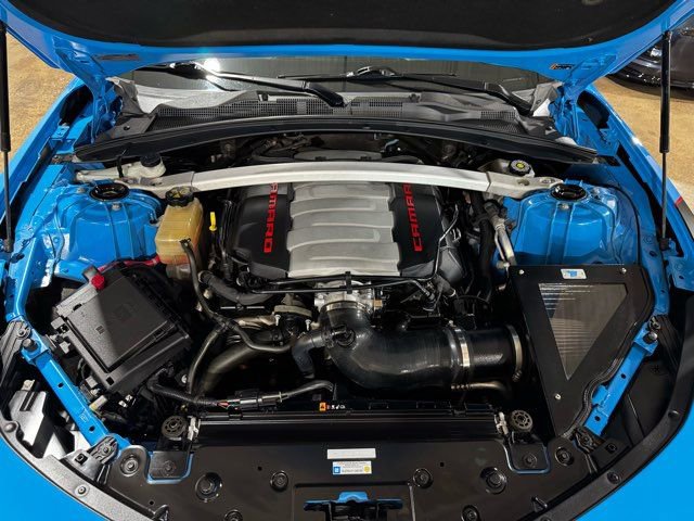 Used 2022 Chevrolet Camaro SS RWD image 7
