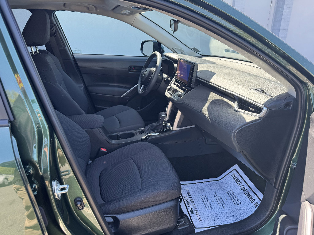 Certified 2024 Toyota Corolla Cross LE w/ Moonroof Package AWD/4WD image 12