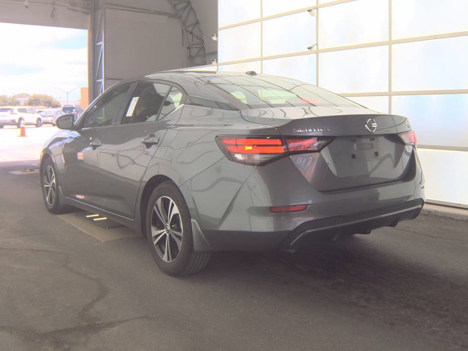Used 2022 Nissan Sentra SV w/ Trunk Package FWD image 11