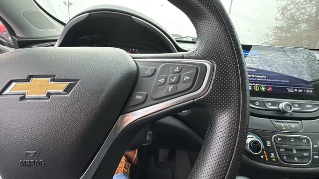 Used 2023 Chevrolet Malibu LT image 17