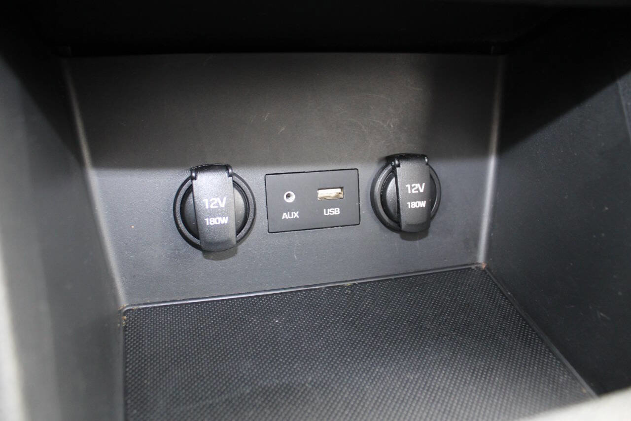 Used 2020 Hyundai Elantra GT w/ Style Package 02 image 27