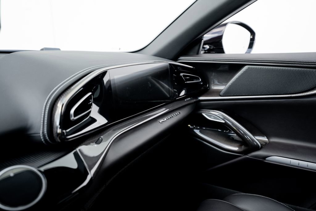 Used 2023 Ferrari Purosangue image 27