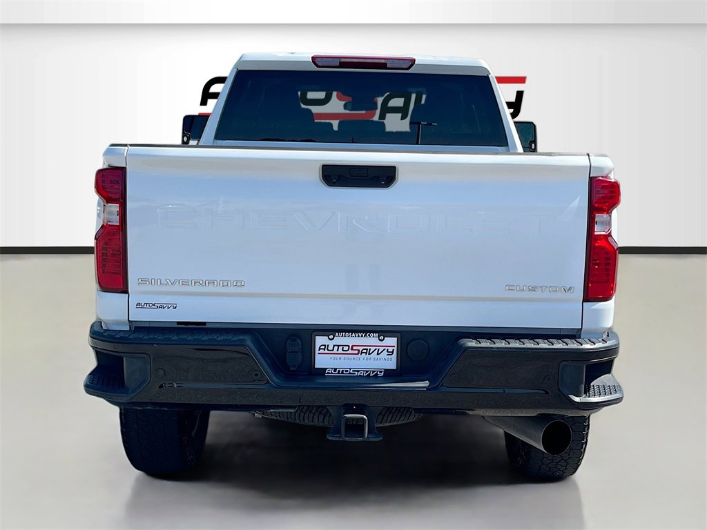 Used 2024 Chevrolet Silverado 2500 Custom w/ Custom Value Package image 6