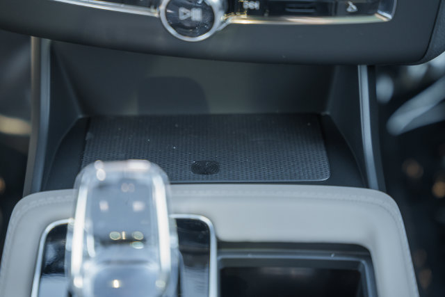 New 2027 Volvo XC90 B5 Plus AWD/4WD image 24