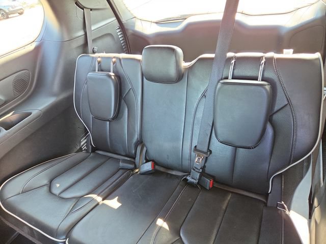 Used 2025 Chrysler Pacifica Limited FWD image 30