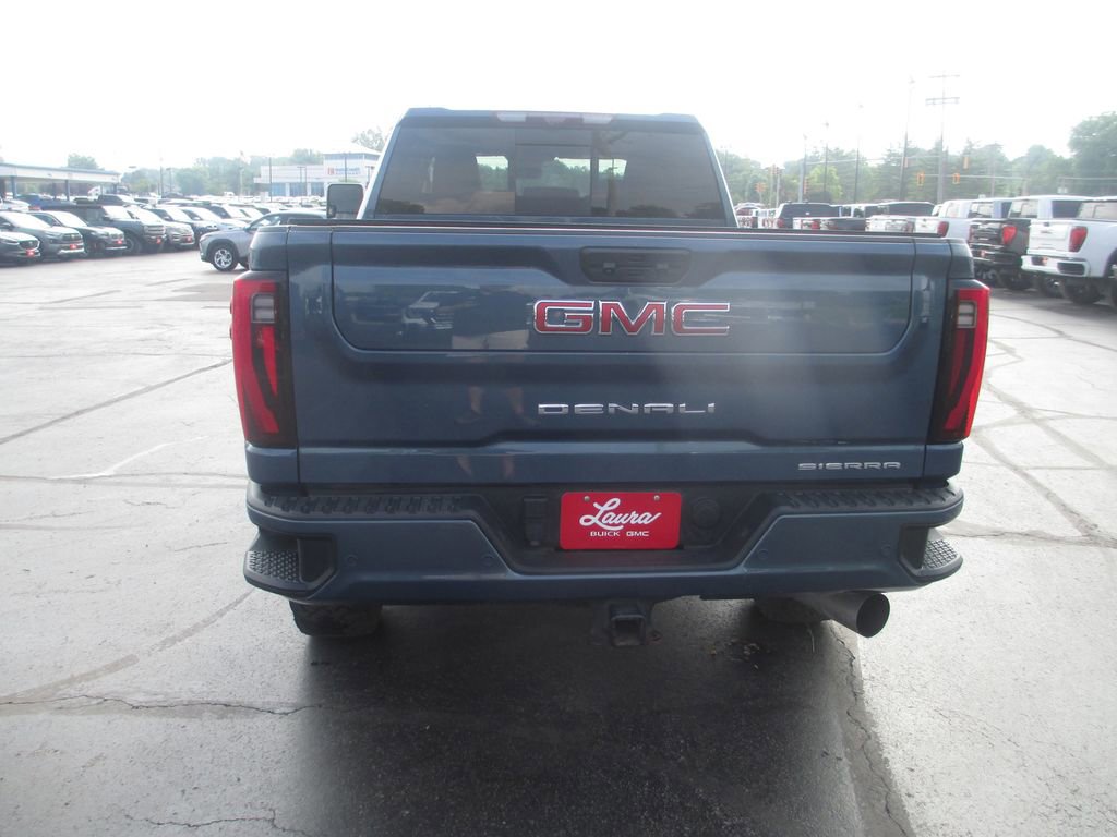 Used 2024 GMC Sierra 2500 Denali w/ Denali Reserve Package AWD/4WD image 7