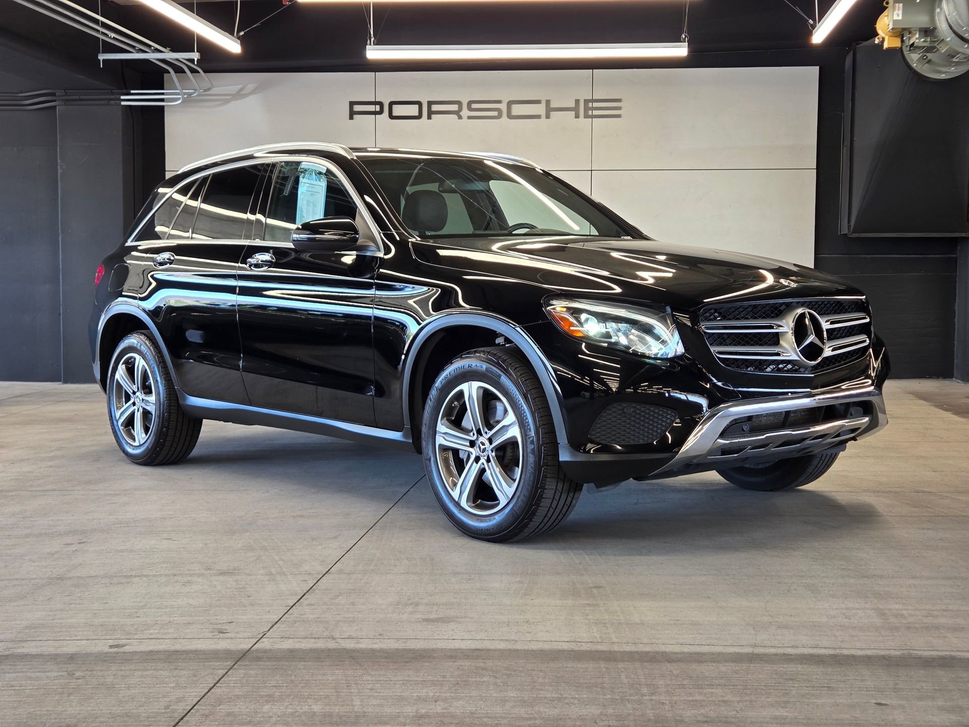 Used 2019 Mercedes-Benz GLC 300 GLC 300 image 32