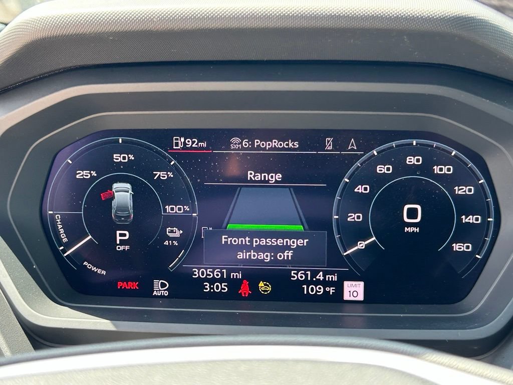 Used 2023 Audi Q4 e-tron Premium Plus w/ Premium Plus RWD image 27