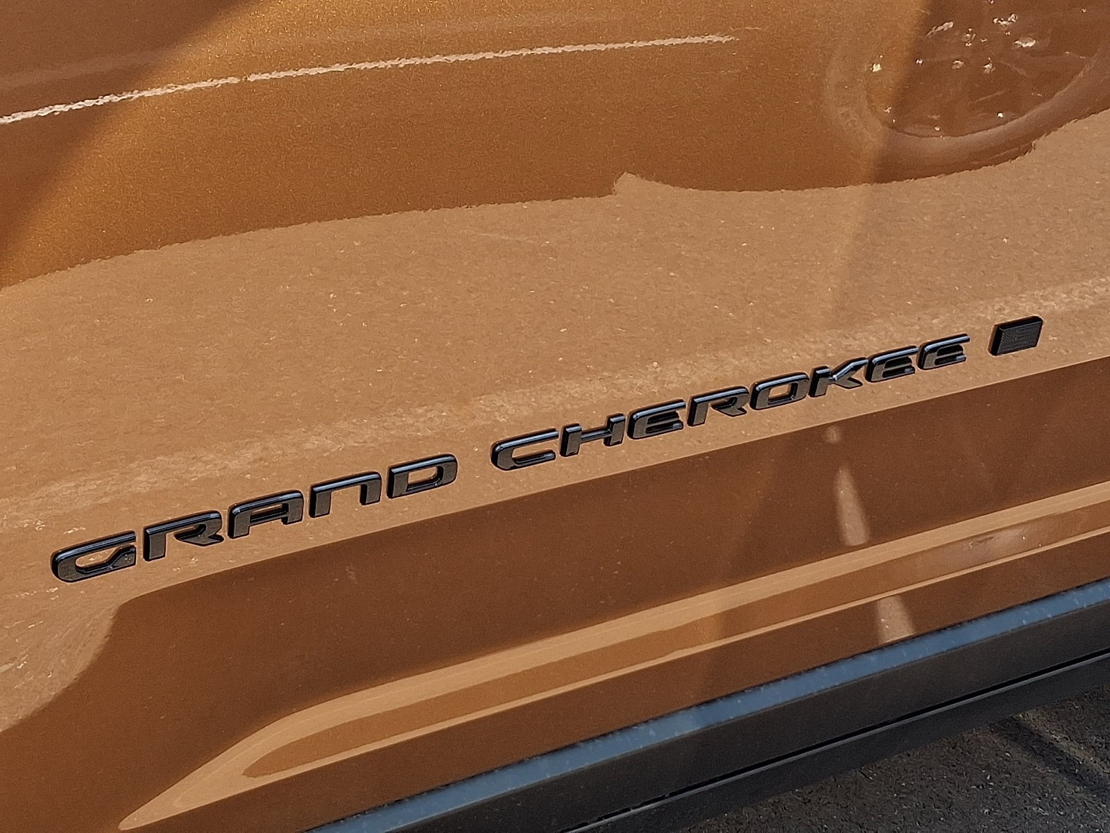 New 2026 Jeep Grand Cherokee L Limited w/ Limited Altitude Package AWD/4WD image 5