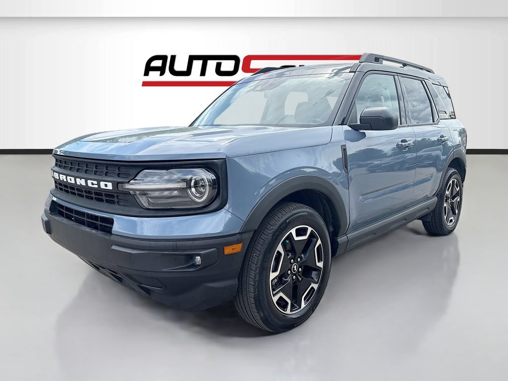 Used 2024 Ford Bronco Sport Outer Banks w/ Tech Package AWD/4WD image 3