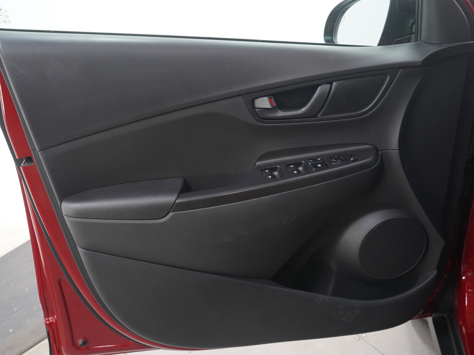 Used 2021 Hyundai Kona SEL w/ Cargo Package image 20