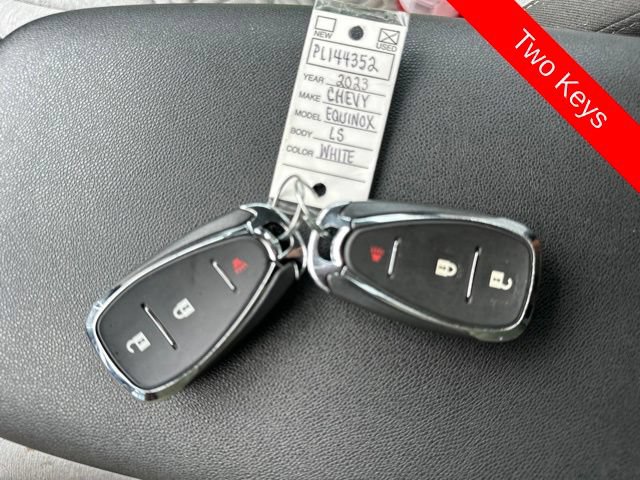 Used 2023 Chevrolet Equinox LS FWD image 41