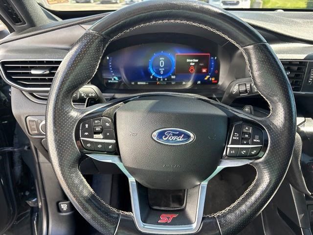 Used 2022 Ford Explorer ST w/ ST Street Pack AWD/4WD image 16