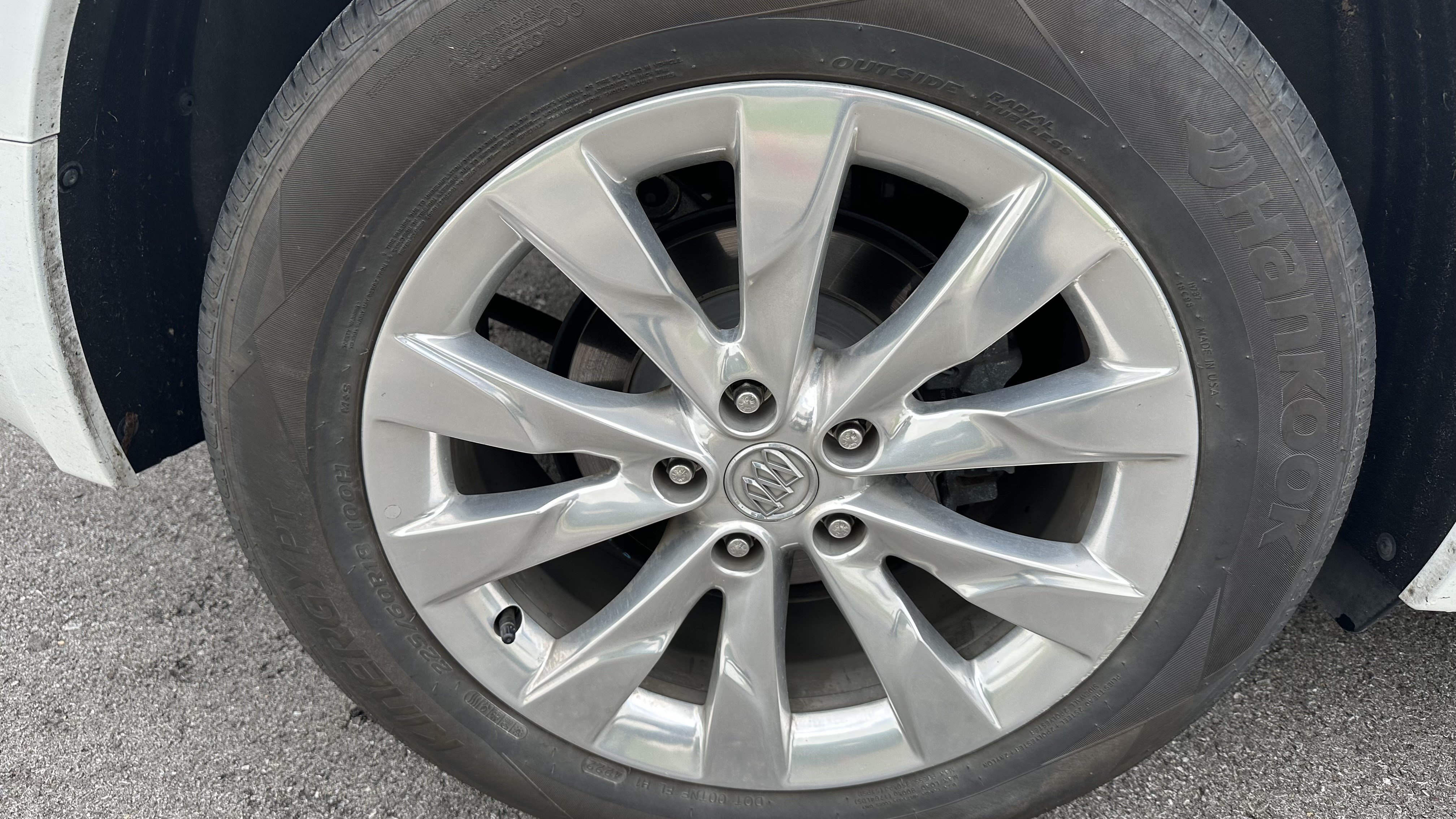 Used 2017 Buick Envision Essence w/ LPO, Interior Luxury Package FWD image 14