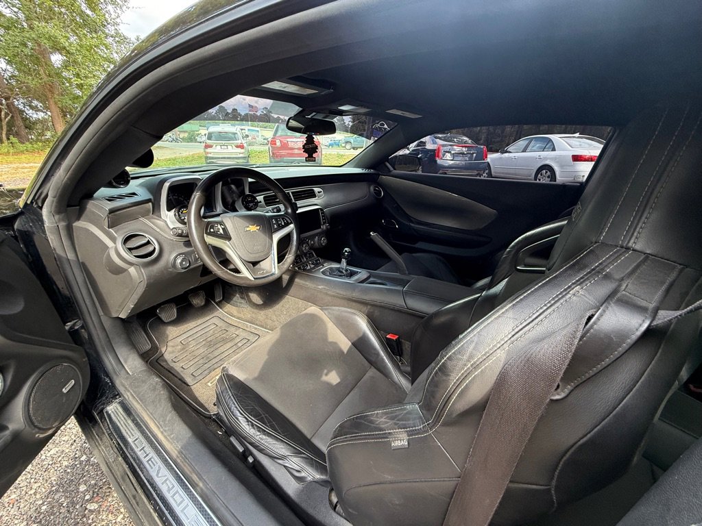 Used 2014 Chevrolet Camaro SS w/ RS Package image 7