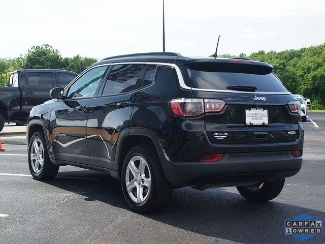 Used 2024 Jeep Compass Latitude image 7