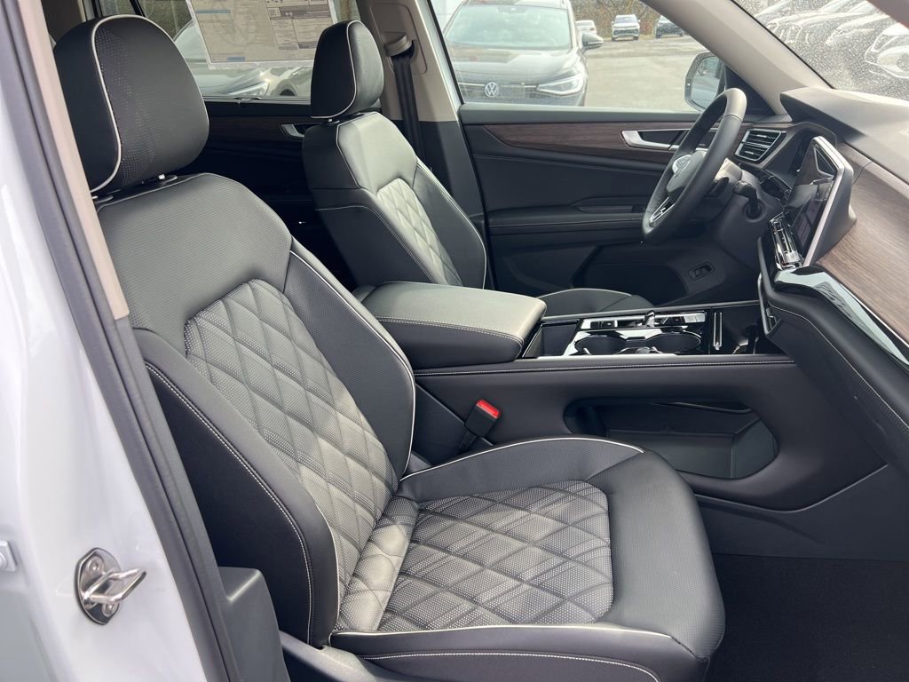 New 2026 Volkswagen Atlas SEL Premium R-Line image 23