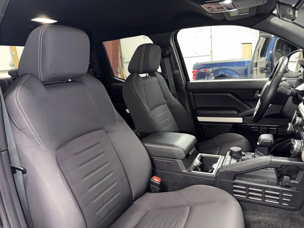 Used 2024 Toyota Tacoma TRD Off-Road image 20