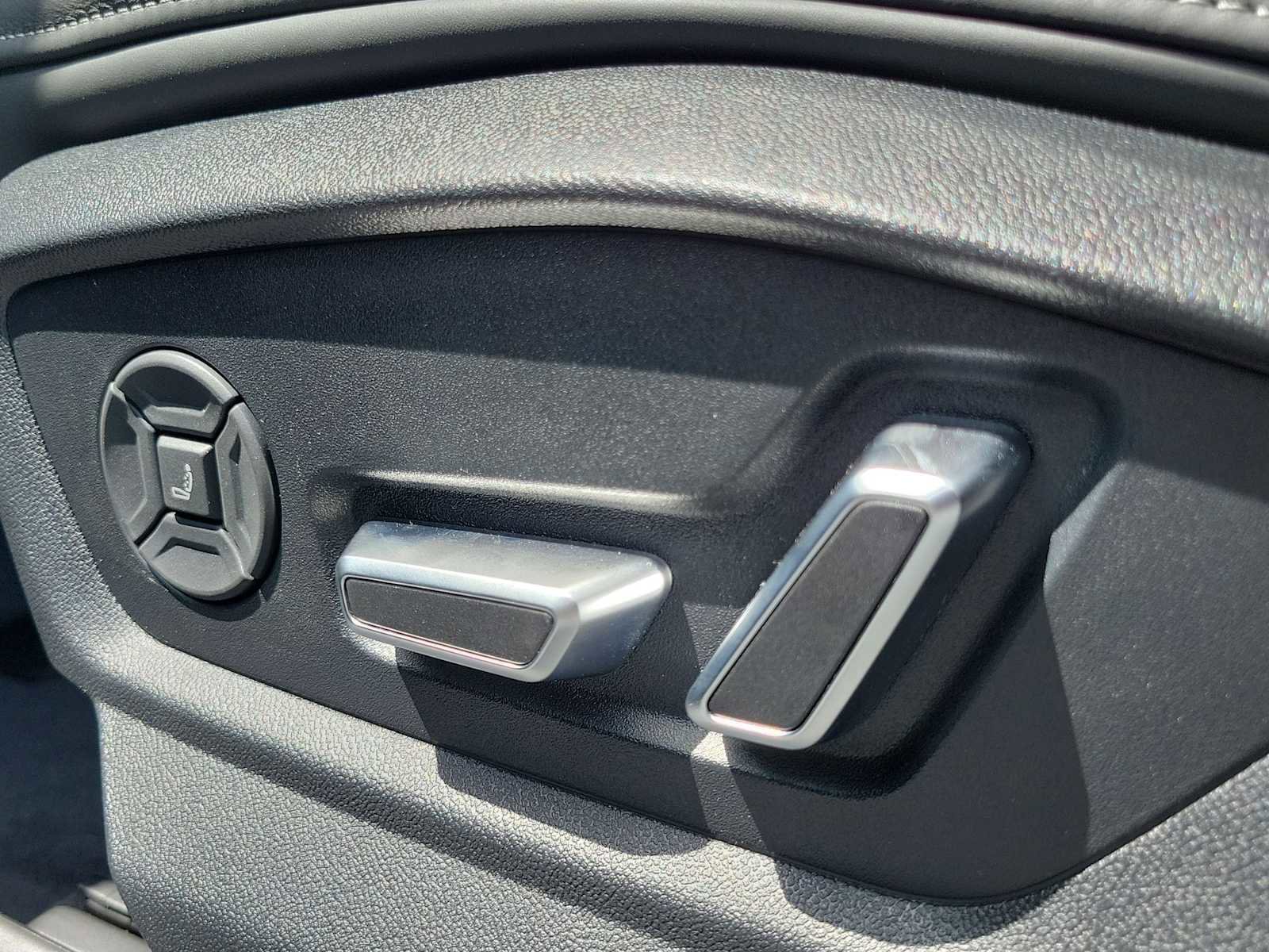 New 2026 Audi RS Q8 performance AWD/4WD image 17