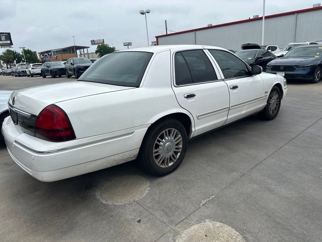 Used 2009 Mercury Grand Marquis LS RWD image 5