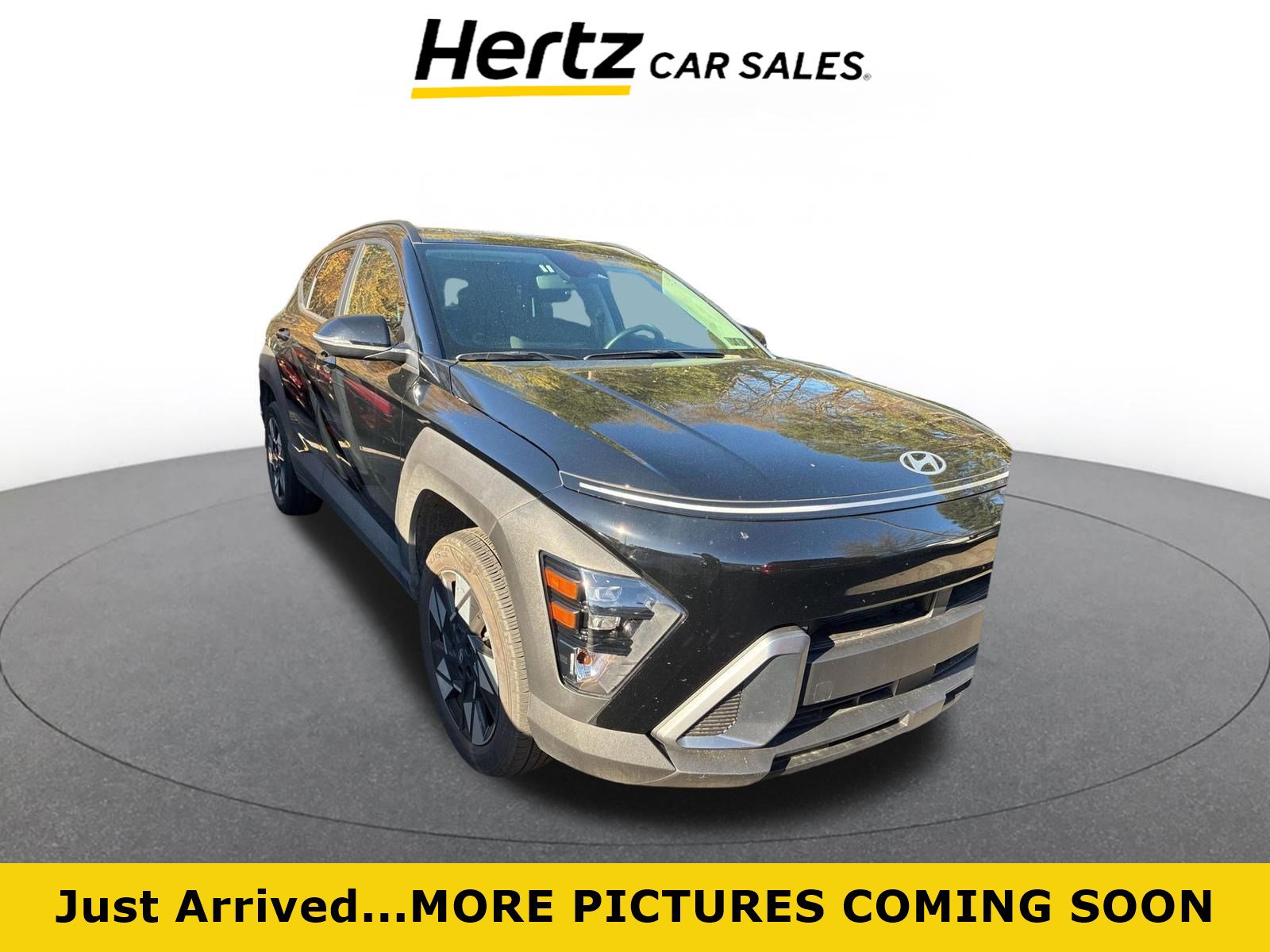 Used 2025 Hyundai Kona SEL image 1