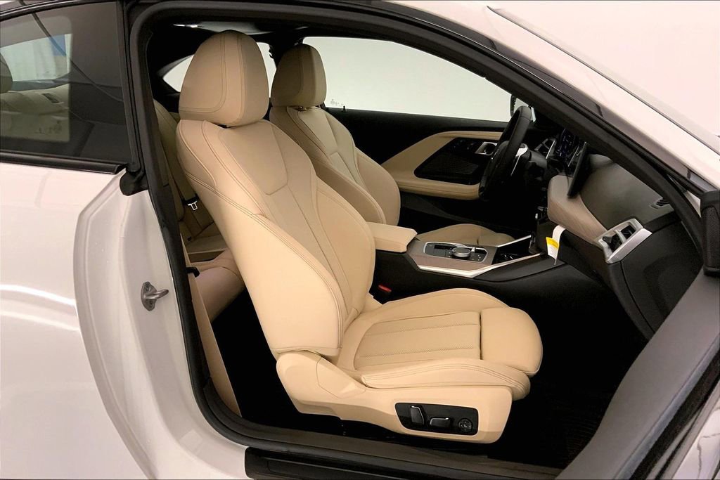 New 2025 BMW 230i xDrive 230i xDrive w/ Premium Package image 7