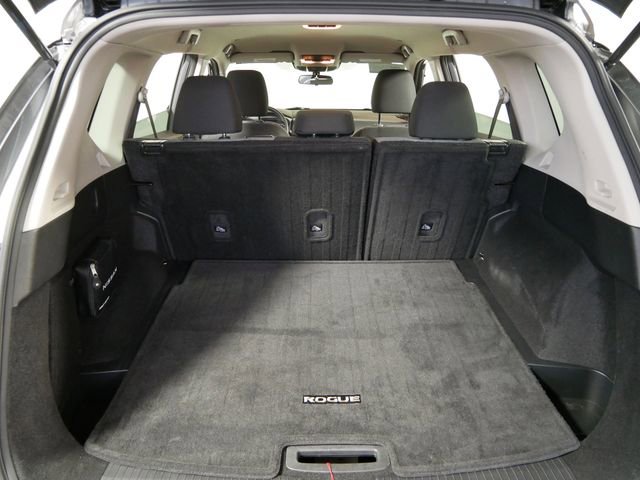 Used 2023 Nissan Rogue SV AWD/4WD image 12
