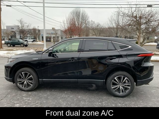 Certified 2021 Toyota Venza XLE w/ Softex Package image 9