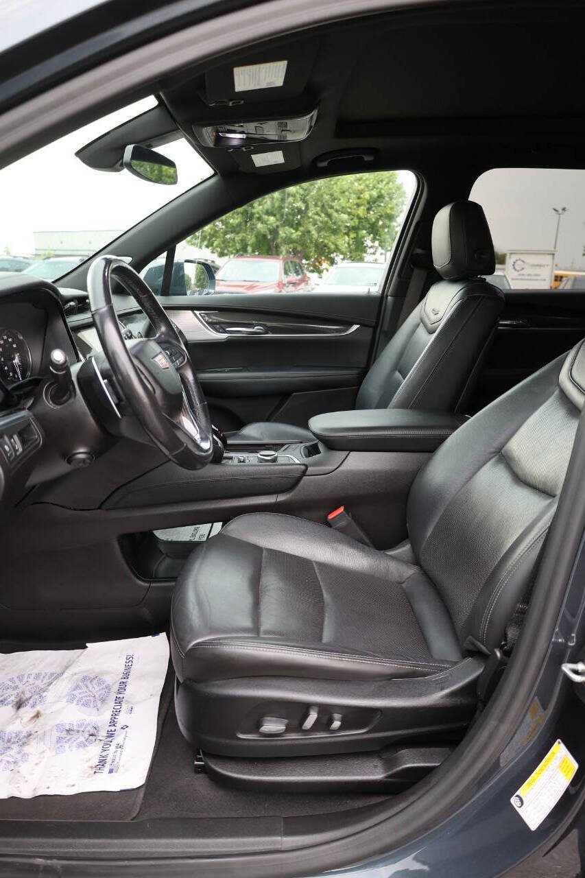 Used 2020 Cadillac XT6 Sport AWD/4WD image 13