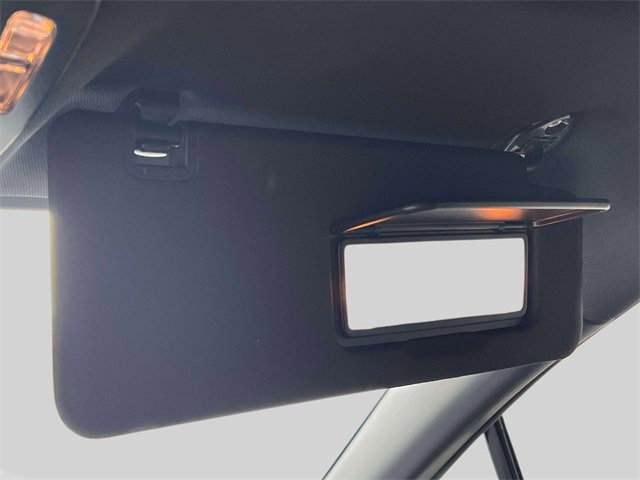 Used 2025 Toyota Sienna Platinum image 33