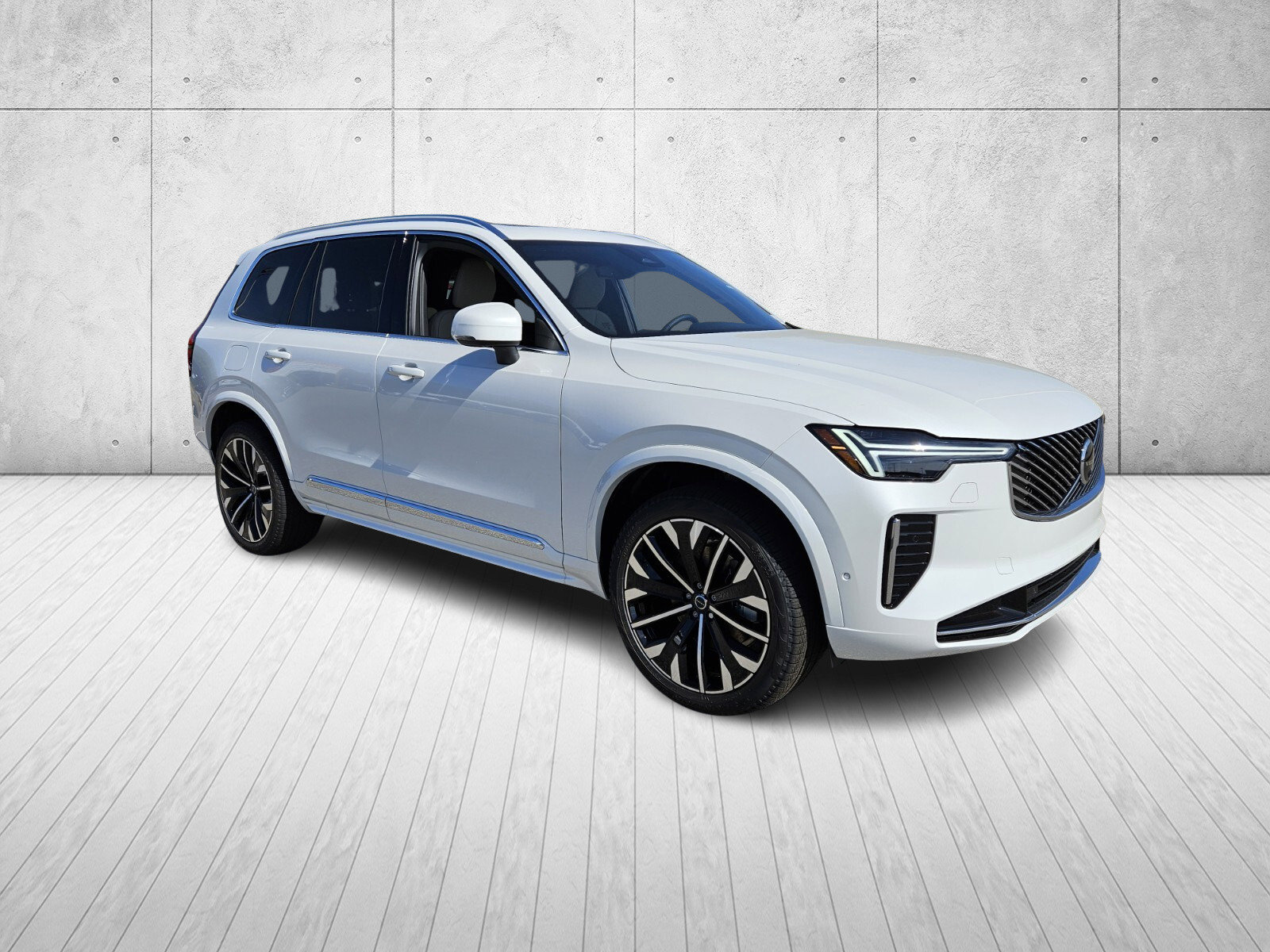 New 2026 Volvo XC90 B6 Plus w/ Protection Package Premier