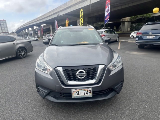 Used 2018 Nissan Kicks S image 3