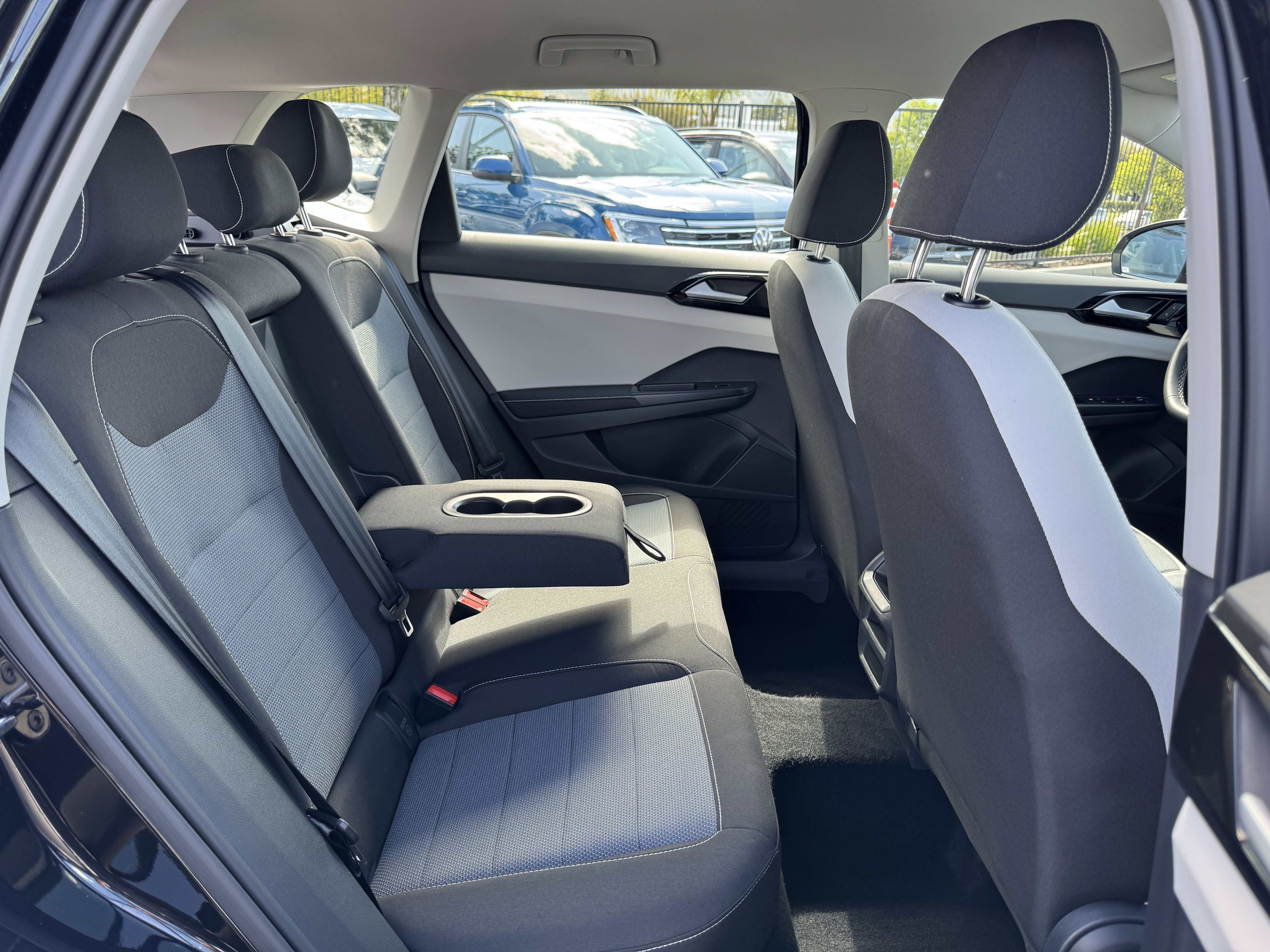 Used 2025 Volkswagen Taos S FWD image 32