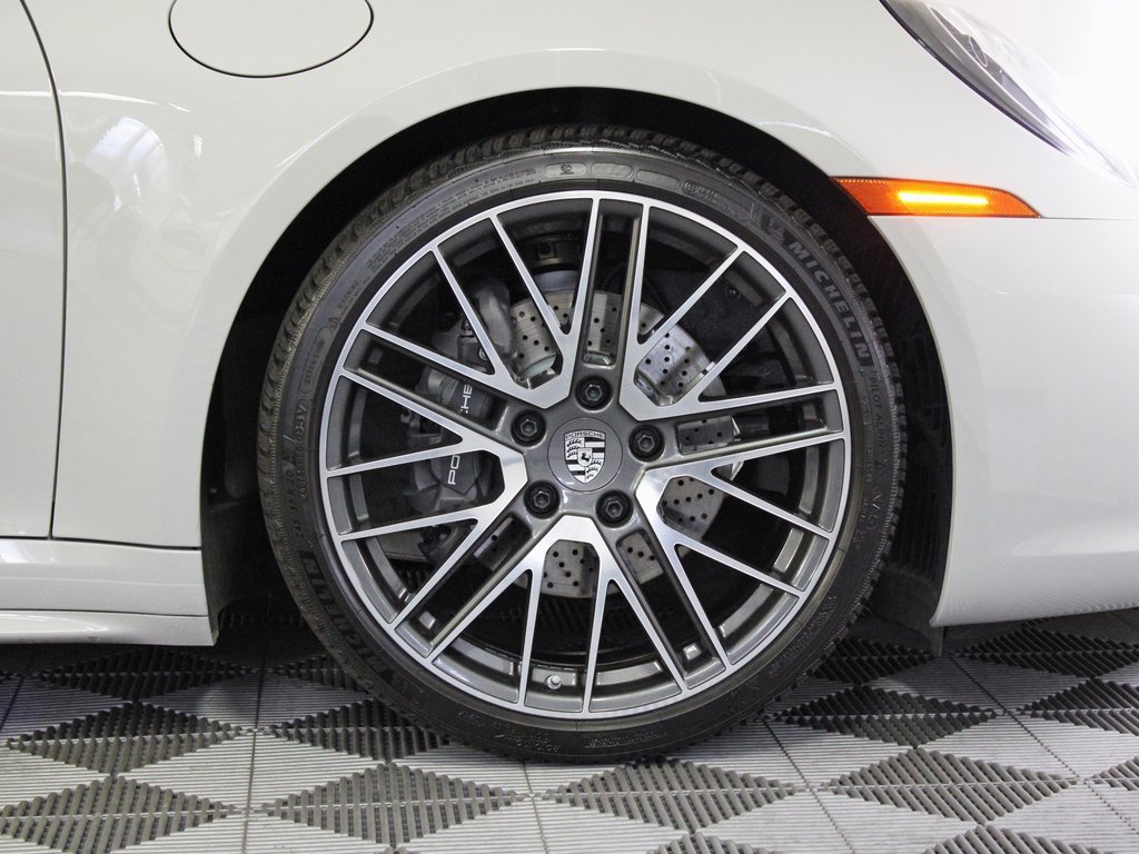 Used 2024 Porsche 911 Carrera 4 image 40