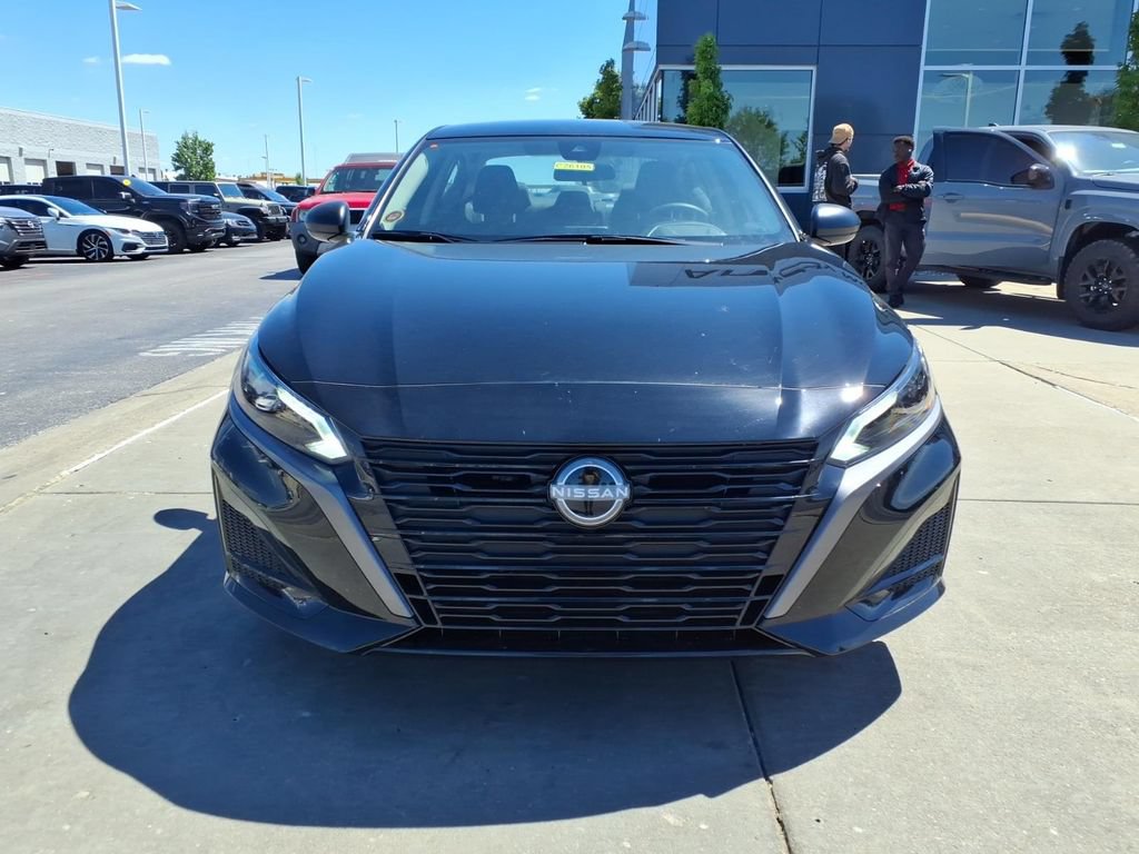 New 2026 Nissan Altima 2.5 SV FWD image 3
