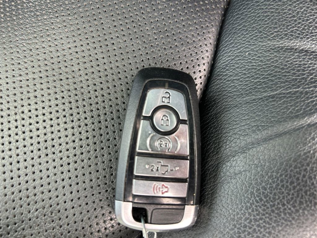 Used 2018 Ford F150 Lariat w/ Equipment Group 501A Mid AWD/4WD image 35