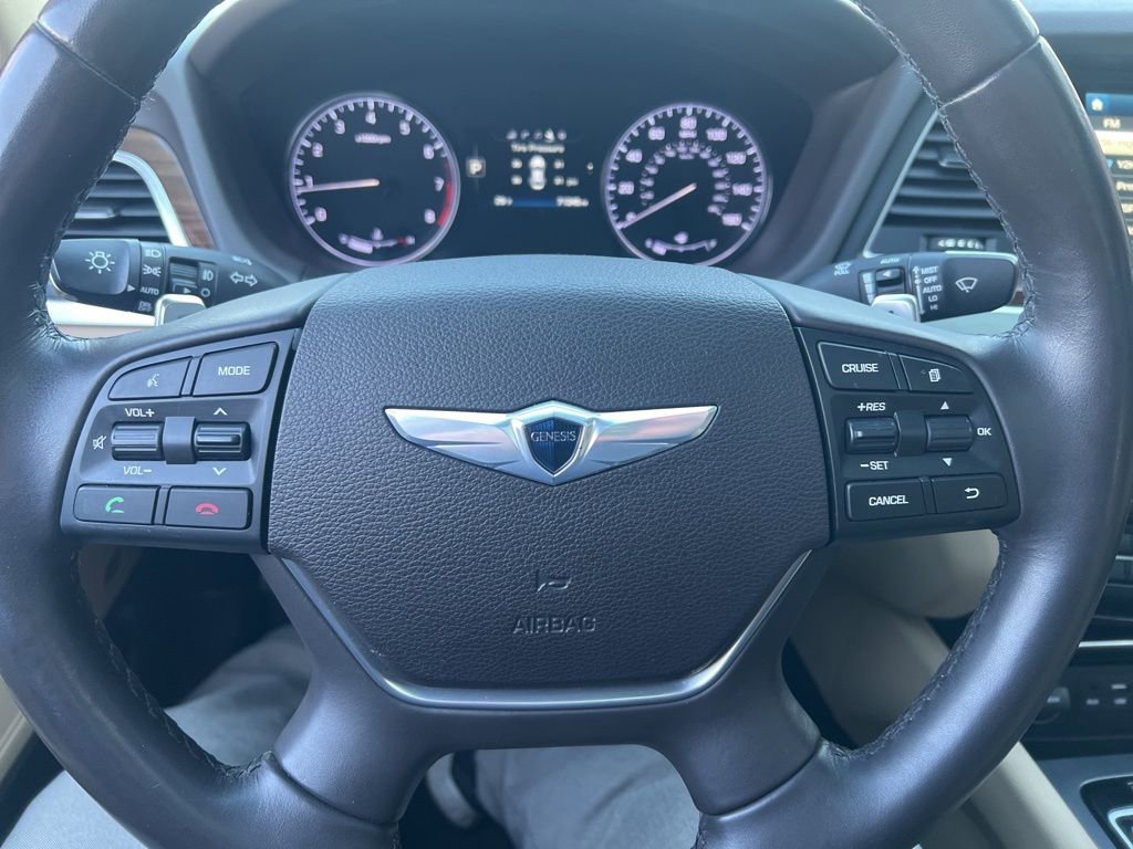 Used 2016 Hyundai Genesis 3.8 w/ Option Group 02 image 46