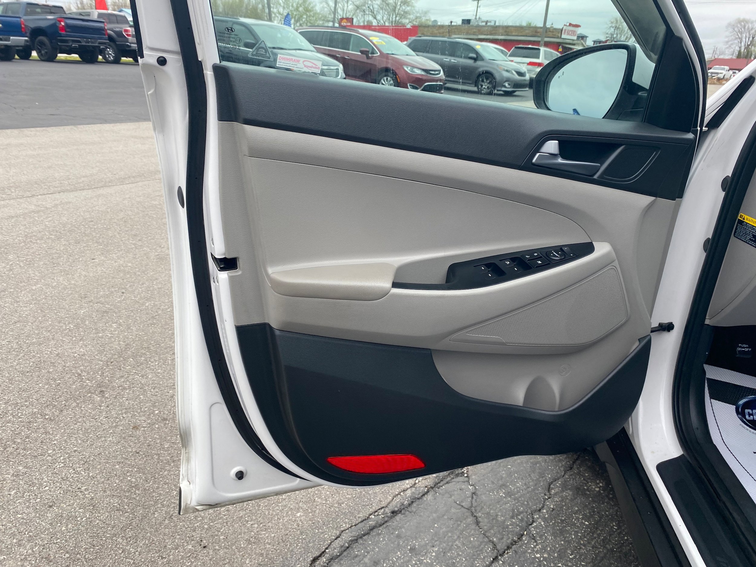 Used 2016 Hyundai Tucson Sport FWD image 9