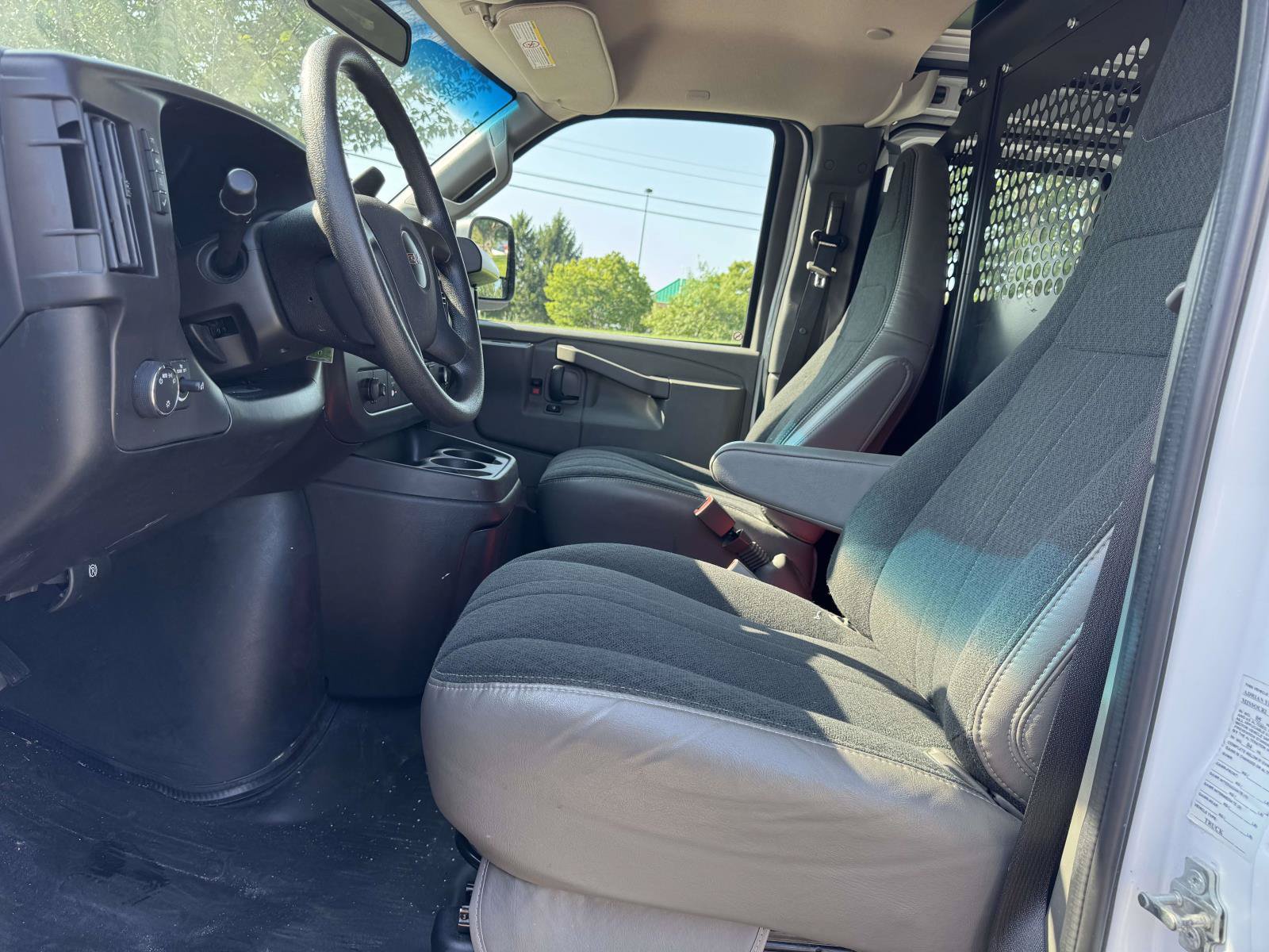 Used 2025 GMC Savana 2500 w/ Driver Convenience Package RWD image 14