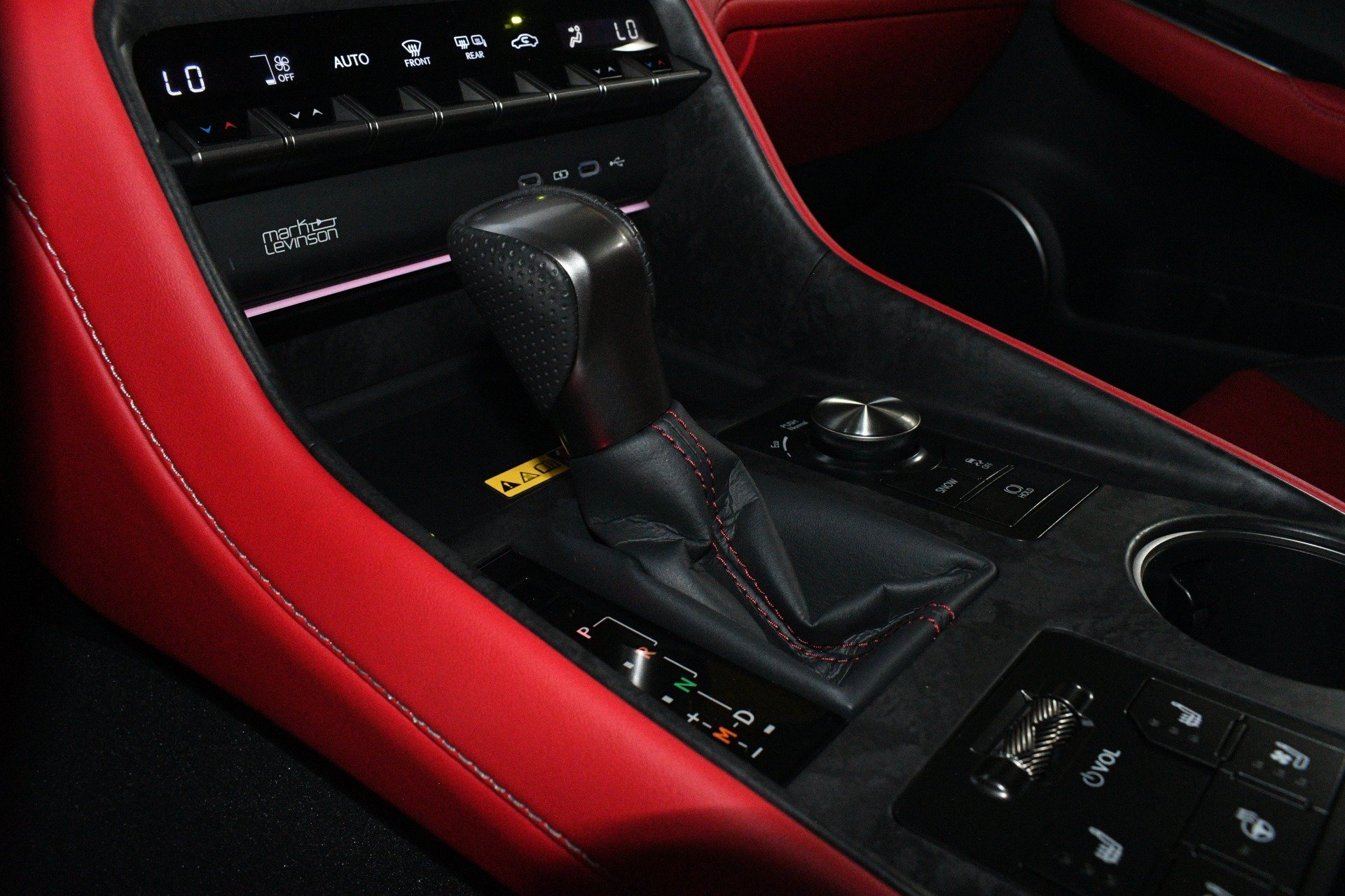 Used 2026 Lexus IS 350 F Sport w/ Technology Package RWD image 37
