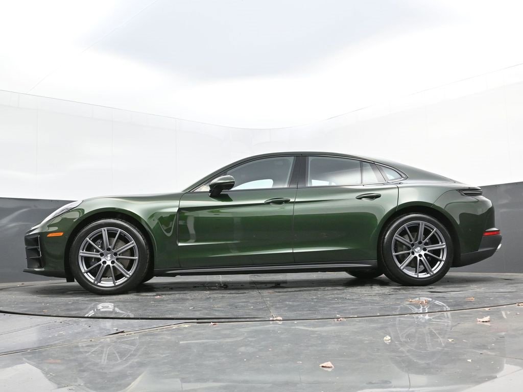 New 2025 Porsche Panamera image 32