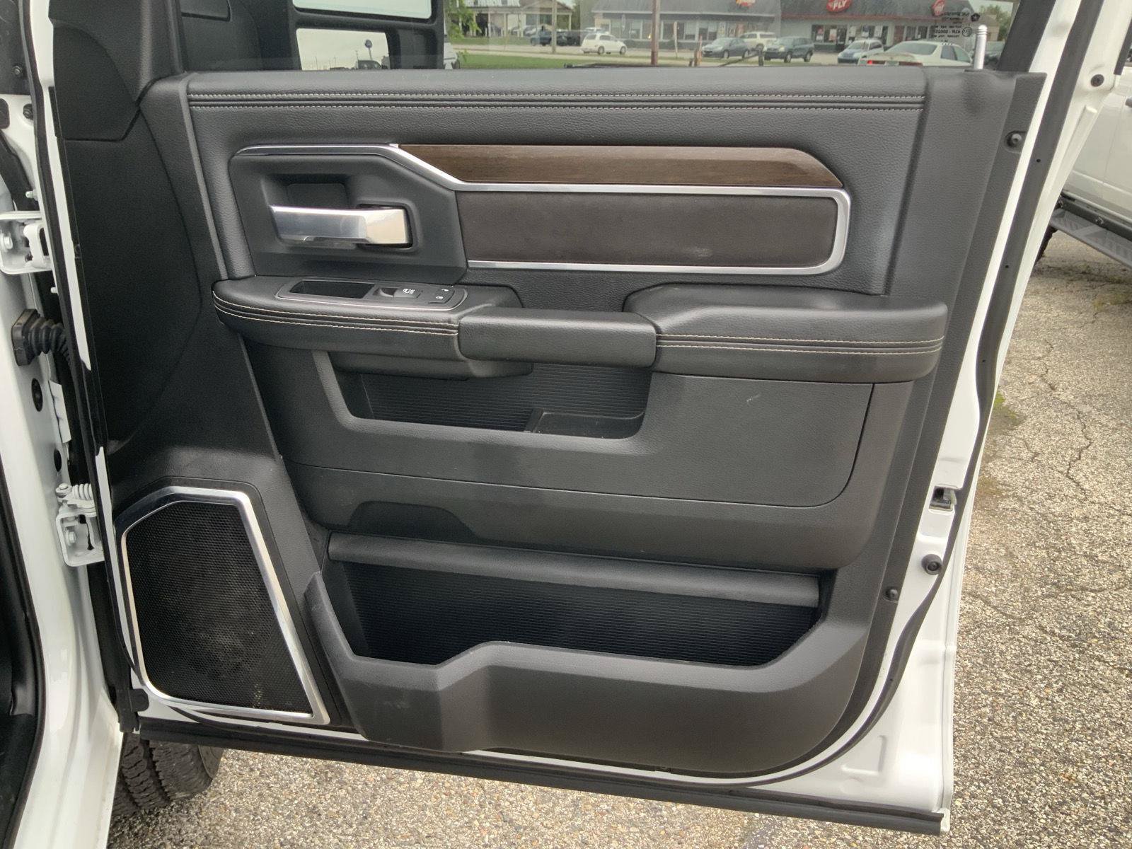 Used 2024 RAM 2500 Laramie w/ Safety Group AWD/4WD image 63