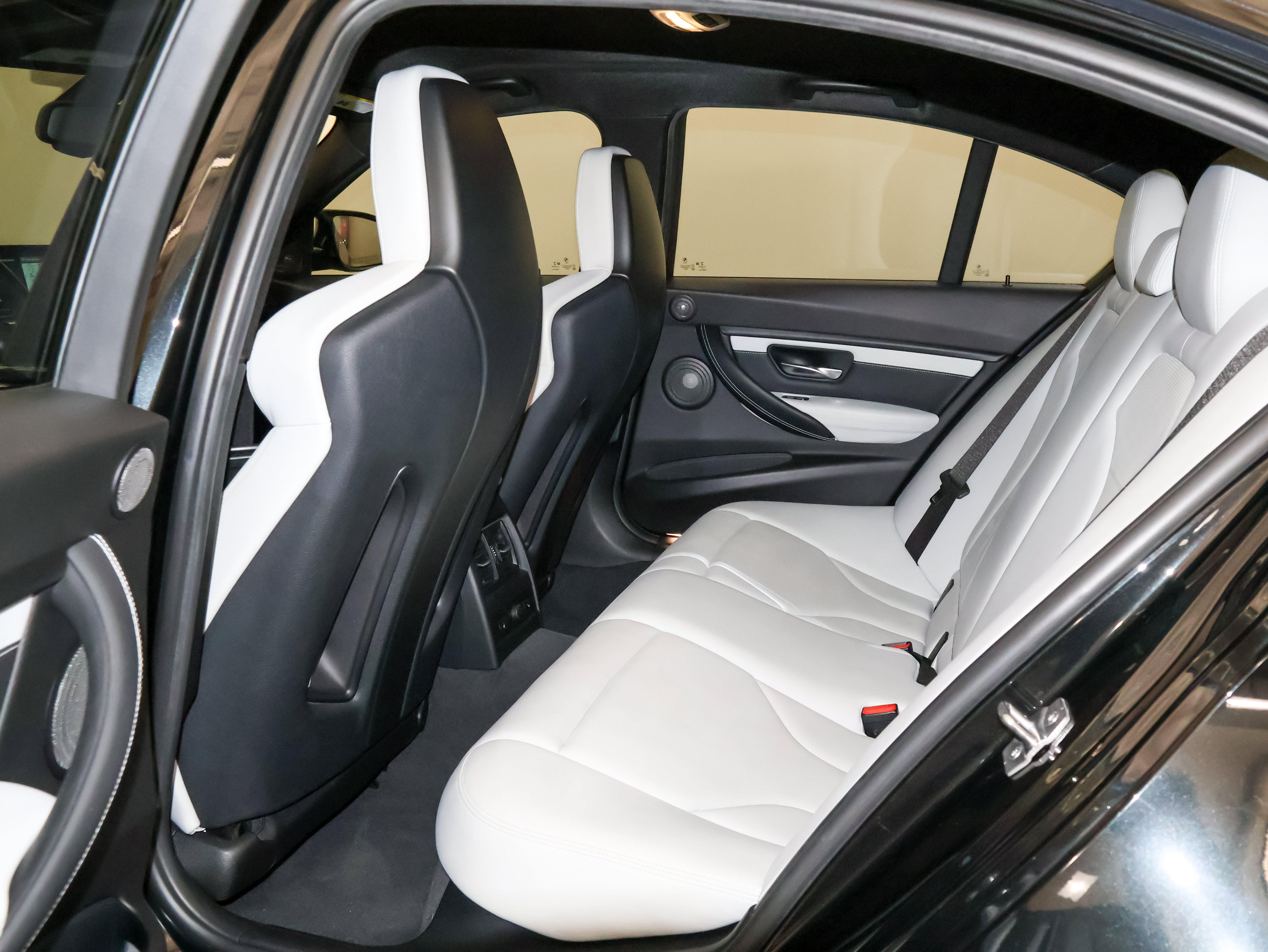 Used 2018 BMW M3 w/ Competition Package RWD image 21