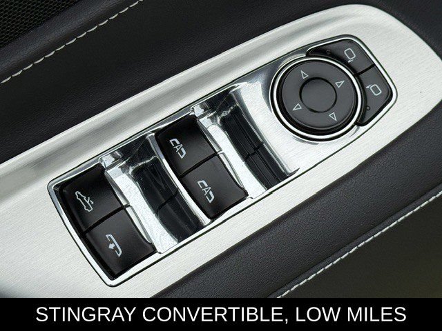 Used 2024 Chevrolet Corvette Stingray Convertible w/ 1LT RWD image 32