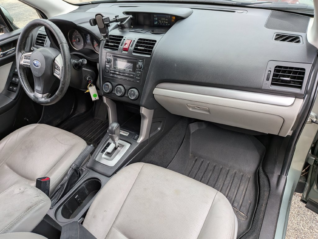 Used 2014 Subaru Forester 2.5i Limited AWD/4WD image 38