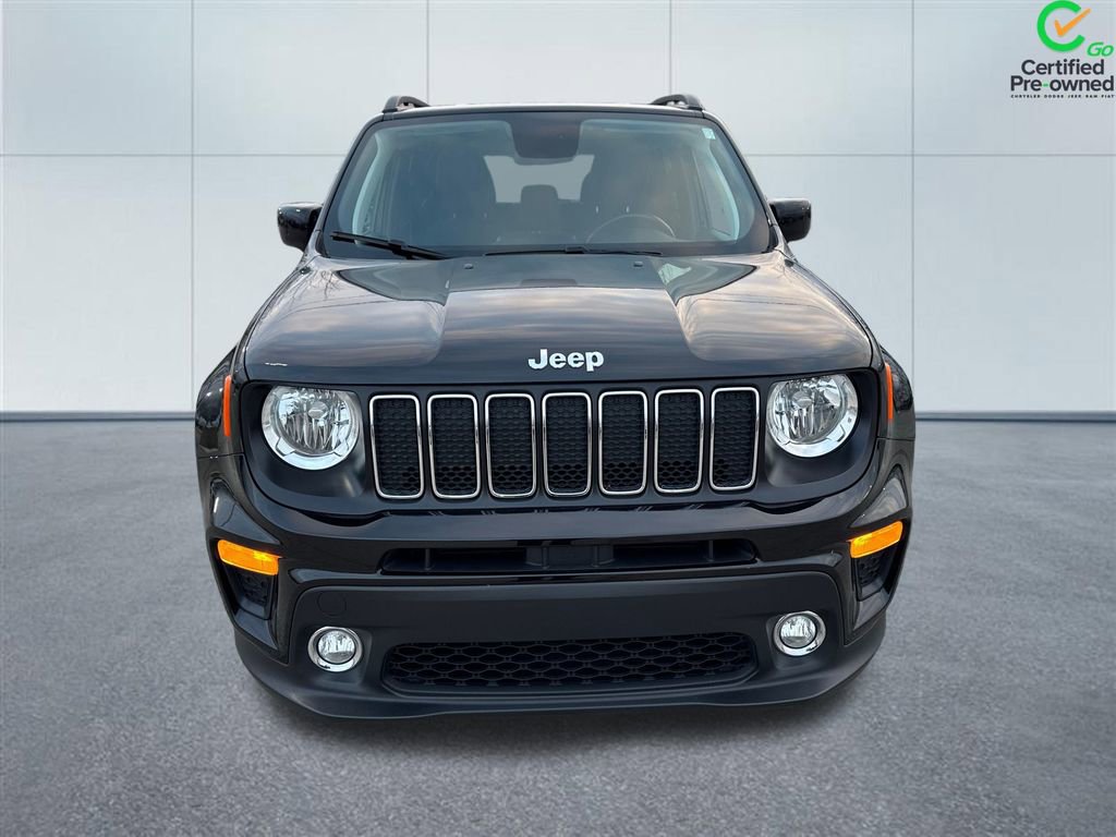 Certified 2019 Jeep Renegade Latitude w/ Cold Weather Group image 10