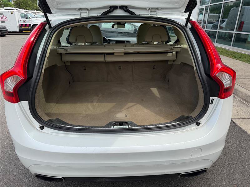 Used 2015 Volvo V60 T5 Premier FWD image 38